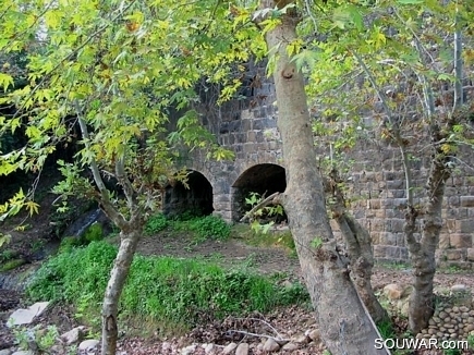 Al Matahen Al Kadima On Estwan River , Mazraat Al Balda