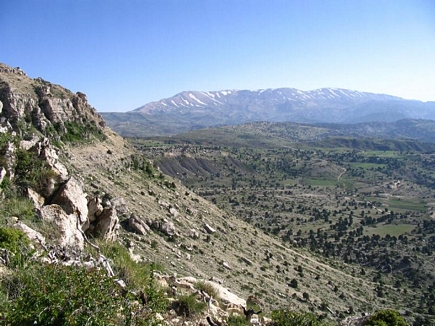 Highest Point In Akkar (left) With The High Point In LEBANON