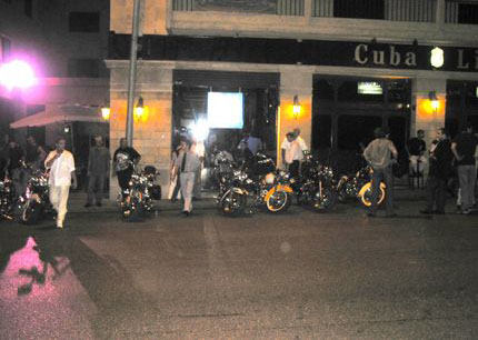 Harley Davidson bikes in Monnot Street