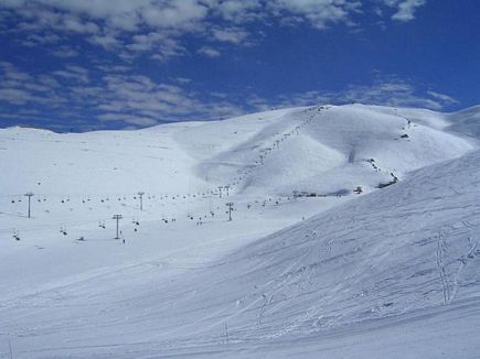 Skiing in Faraya