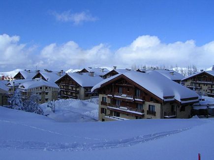 Skiing in Faraya