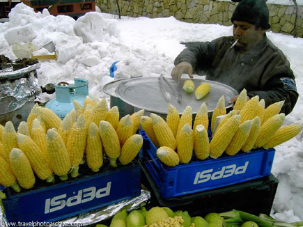 Kfardebian Corn Shop