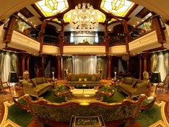 Guinness Book of World Records, Largest Hotel Suite In Lebanon