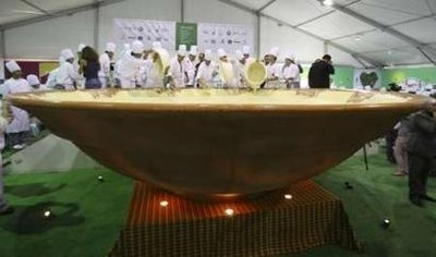 Lebanon Enter Guiness World record book with his Hummos