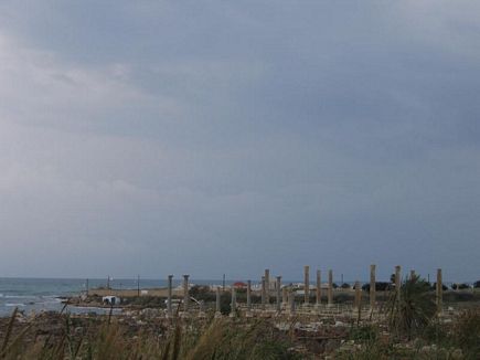 The ruins in the Horizon ( Tyre )