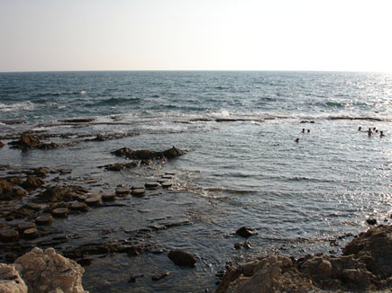 Puncho Beach (Amchit)