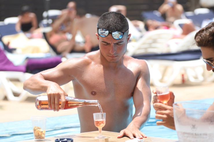 La Suite Oceana Beach Resort - Damour