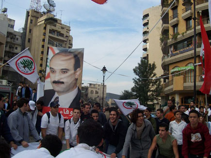 Protests at Sassine (Gebran Tueni)