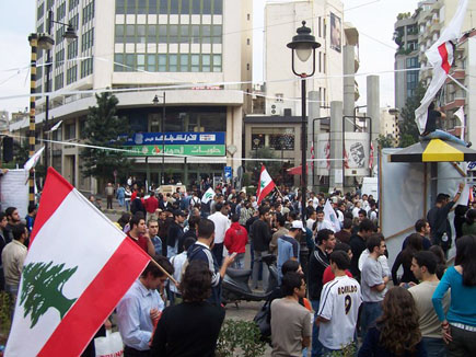 Protests at Sassine (Gebran Tueni)