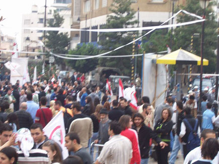 Protests at Sassine (Gebran Tueni)