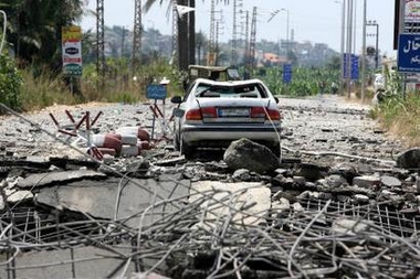 Israel Attacks Beirut July 2006