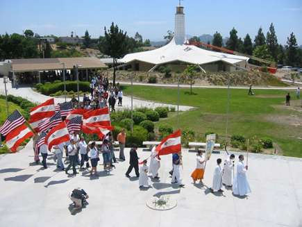 Lebanese Americans in San Diego pray for peace in Lebanon