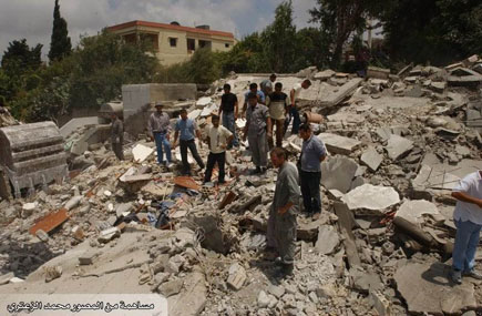 Israel Attacks Lebanon July 2006