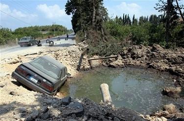 Israel Attacks Beirut July 2006