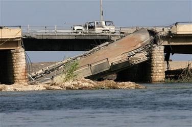 Israel Attacks Beirut July 2006