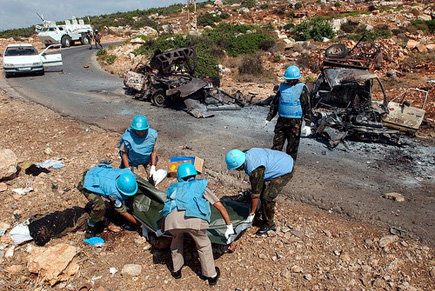 Israel Attacks Beirut July 2006