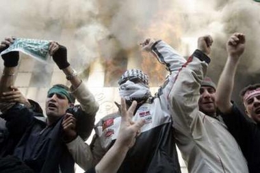 Beirut Palestinians Demonstrators set fire to Danish consulat