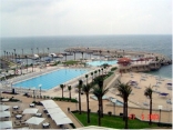 Movenpic Pool - Summer is coming