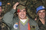 Alonso visits troops in Lebanon