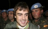 Alonso visits troops in Lebanon