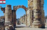 Tyre Arcade next to the Roman Arch of Triumph