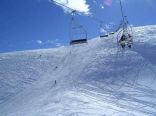 Skiing in Faraya