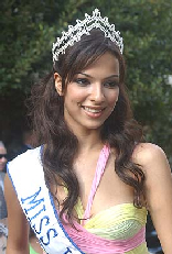 Miss Lebanon 2004 Nadine Njeim